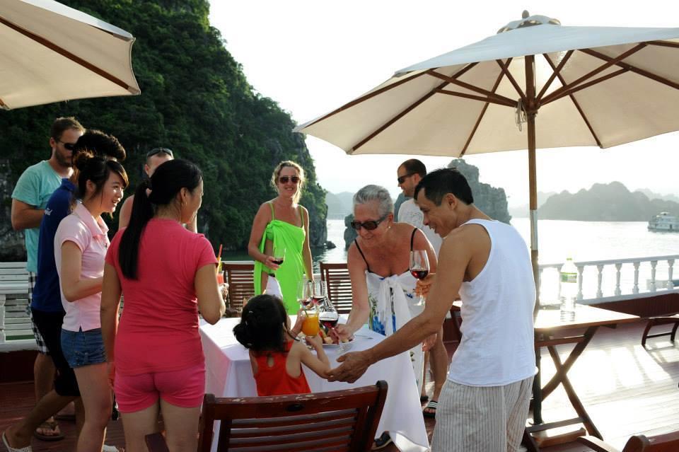 Paragon Cruise Ha Long Luaran gambar